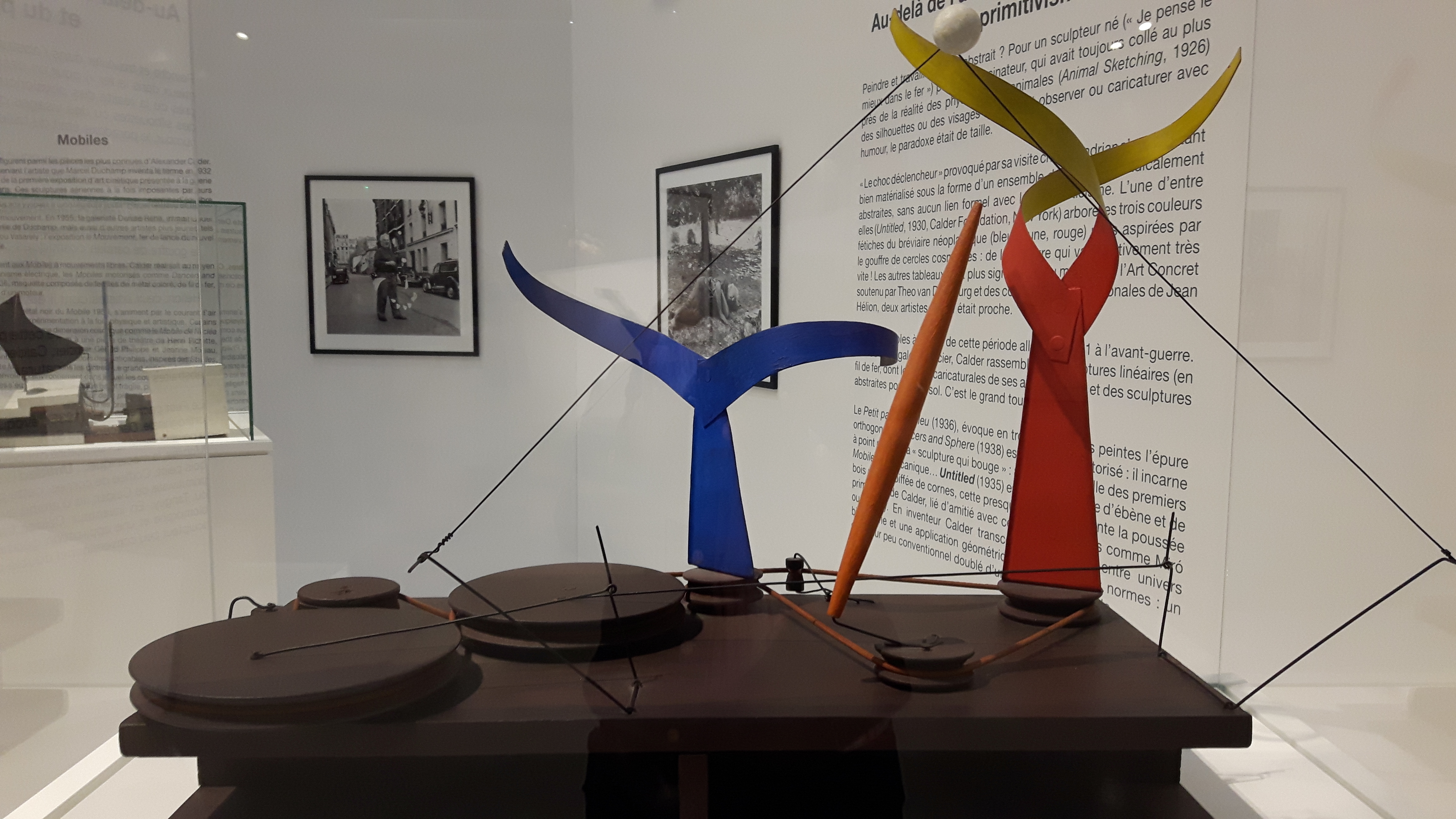 \"Le mobile mécanique\" de Calder (1938)&nbsp;